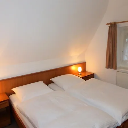 Apartment Spacious In Germany With Near Wohlenberg