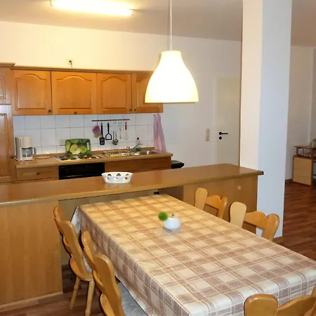 Spacious In Germany With Near Apartment *