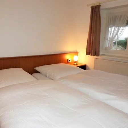 Spacious In Germany With Near