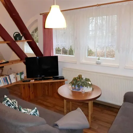Spacious In Germany With Near Apartment *